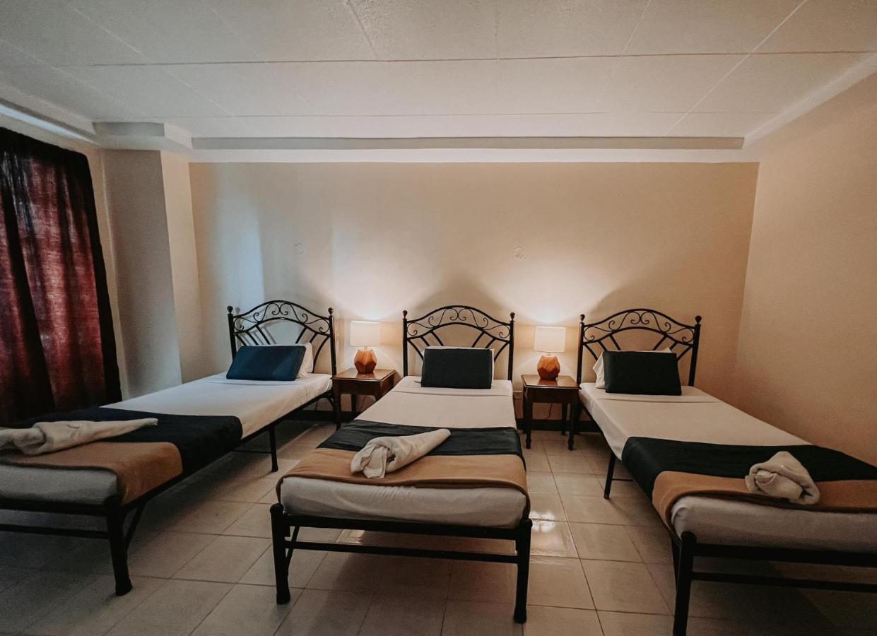 Fuente Hotel De Cebu Dış mekan fotoğraf
