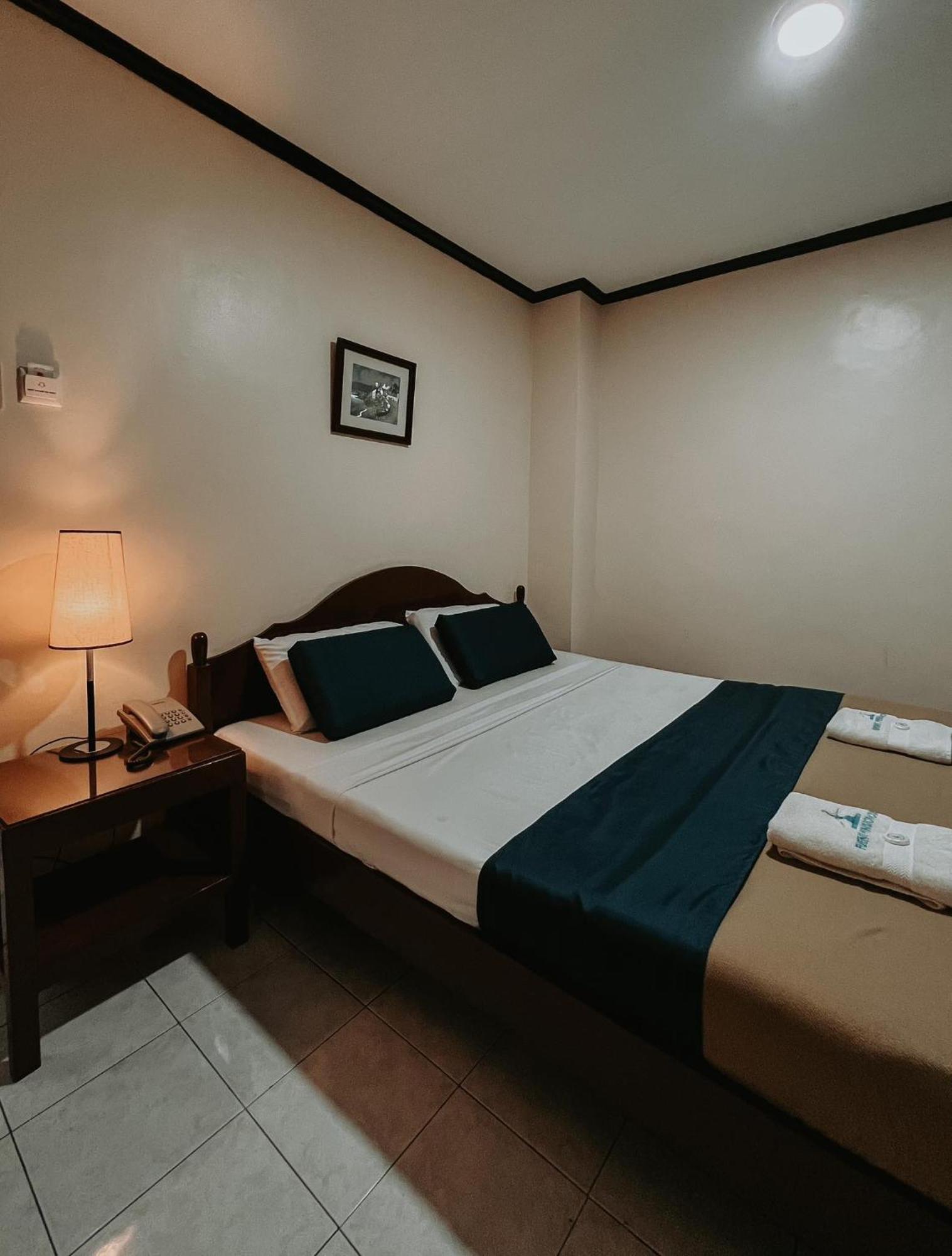 Fuente Hotel De Cebu Dış mekan fotoğraf